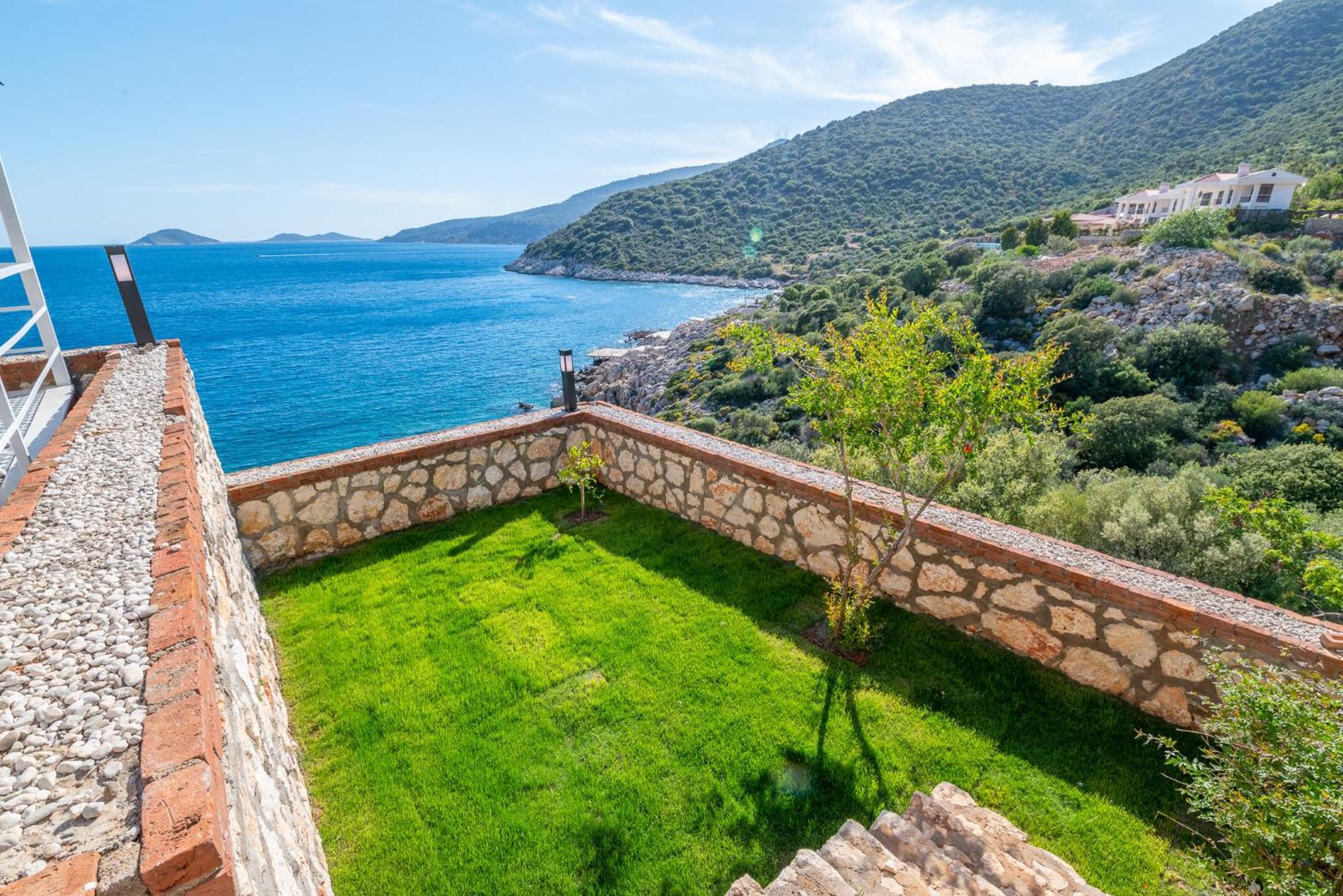 Beachfront White Villa With Private Swimming Pool Kalkan Extérieur photo